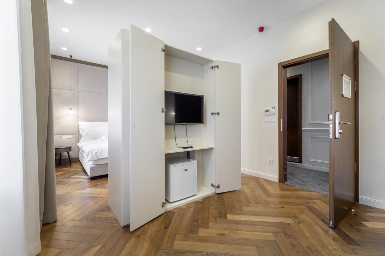 Budapest Eye- Boutique Suites, By Bqa Exterior photo