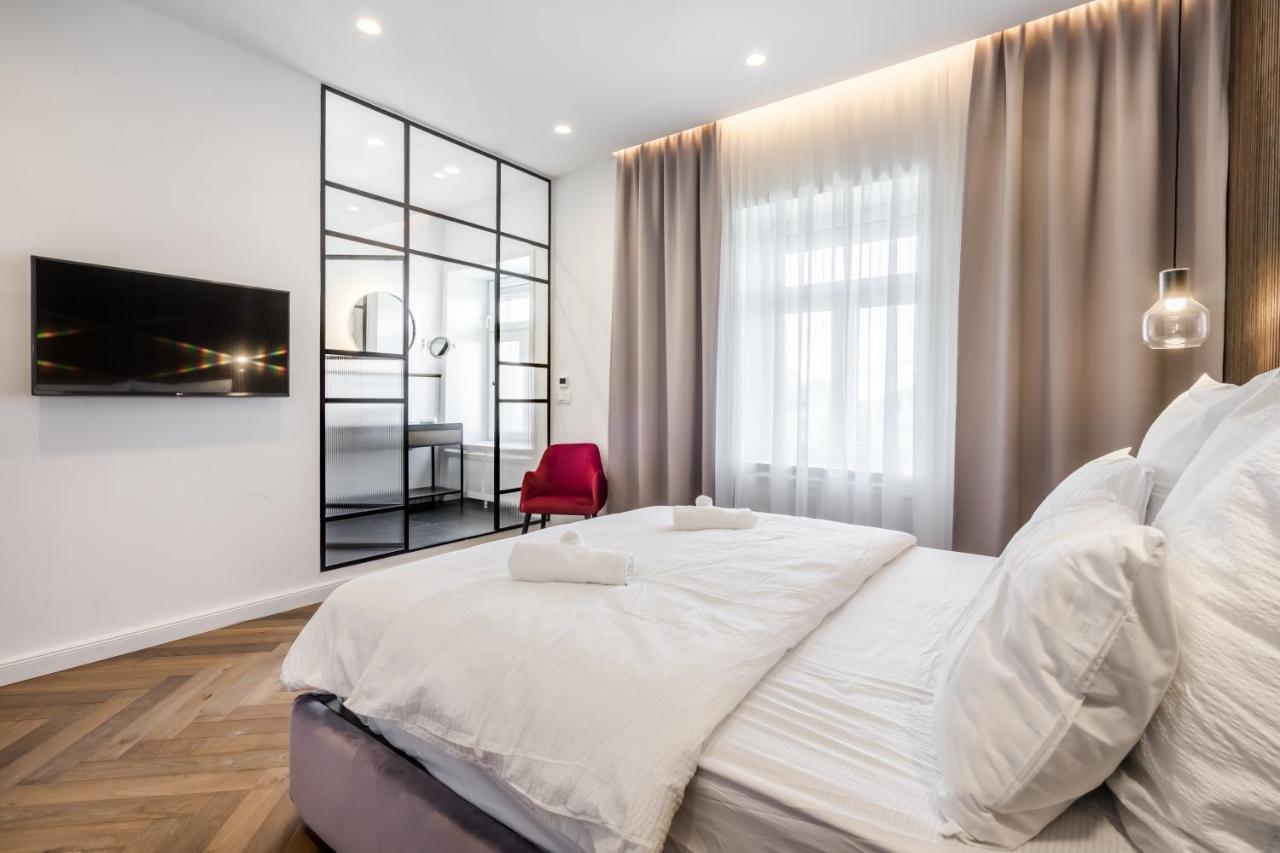 Budapest Eye- Boutique Suites, By Bqa Exterior photo