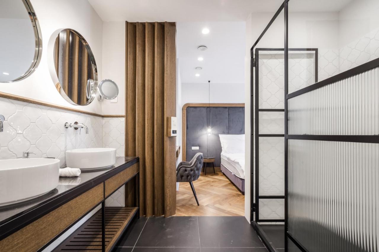 Budapest Eye- Boutique Suites, By Bqa Exterior photo